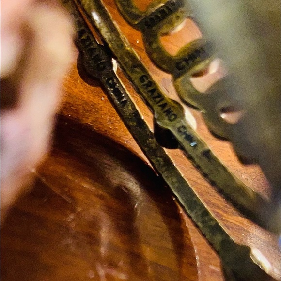 Vintage RJ Graziano brass bangle bracelets with Crystals 7 1/2 to 8" - Picture 5 of 5